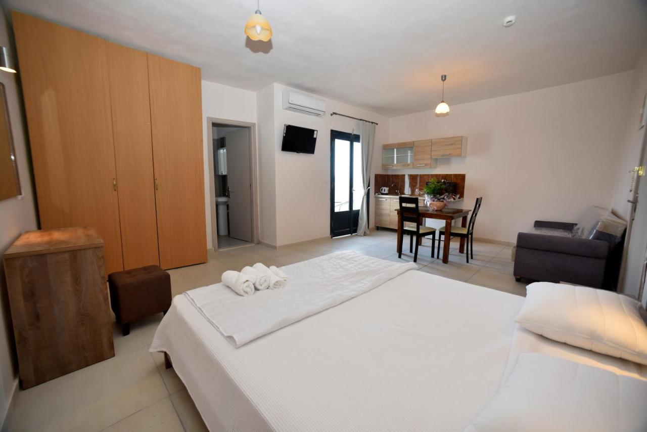 Chalkiotis Hotel Анаксос Екстер'єр фото